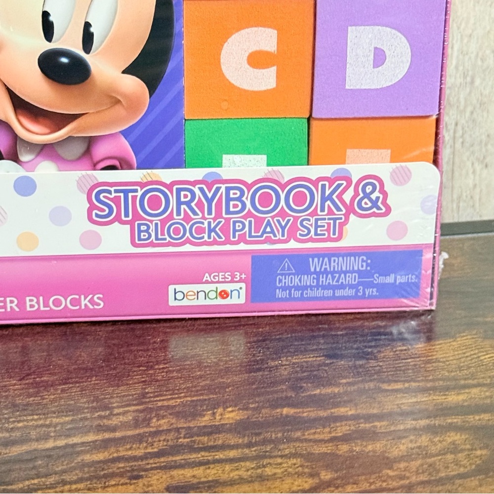 Disney Minnie Storybook Block Play Set- NEW - Picture 4 of 5
